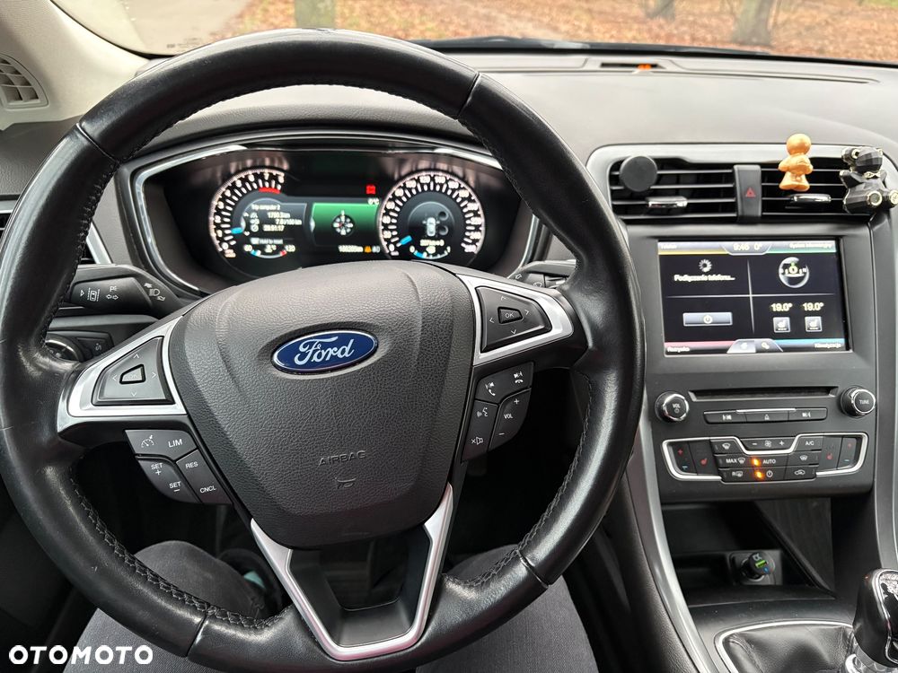 Ford Mondeo 1.5 EcoBoost Titanium - 3