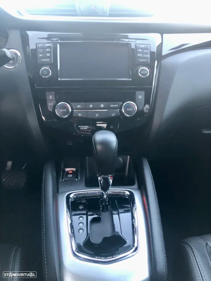 Nissan Qashqai 1.6 dCi Tekna Premium +Xtronic - 12