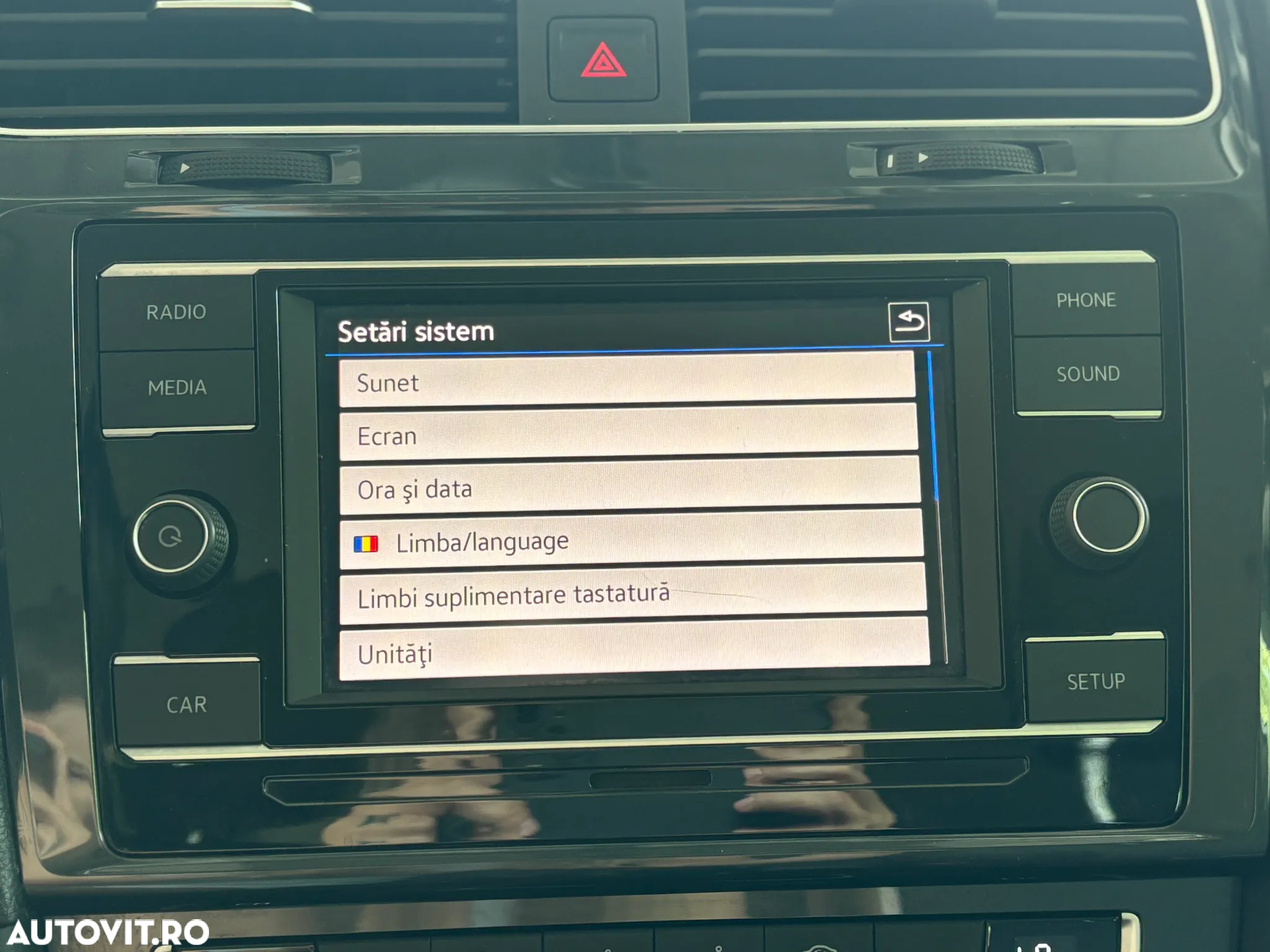Volkswagen Golf 1.6 TDI Comfortline - 28