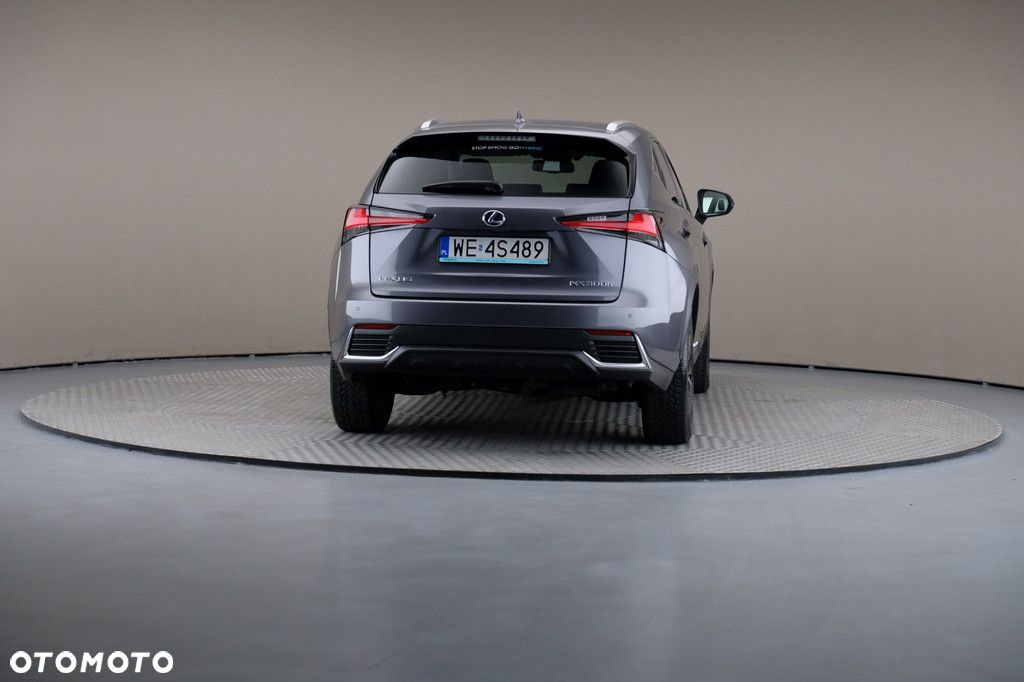 Lexus NX - 5