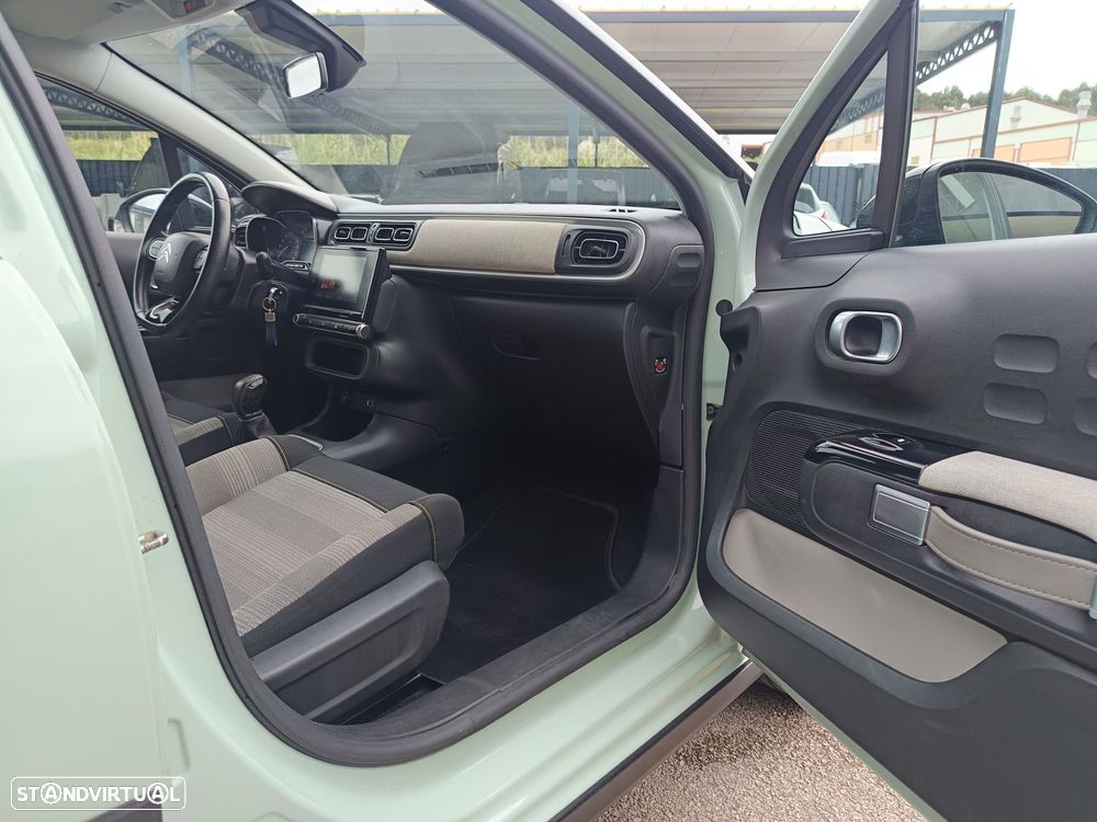 Citroën C3 1.2 PureTech Shine - 30