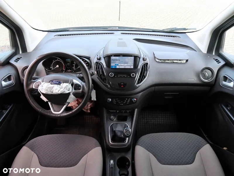Ford Tourneo Courier 1.5 TDCi Titanium - 12