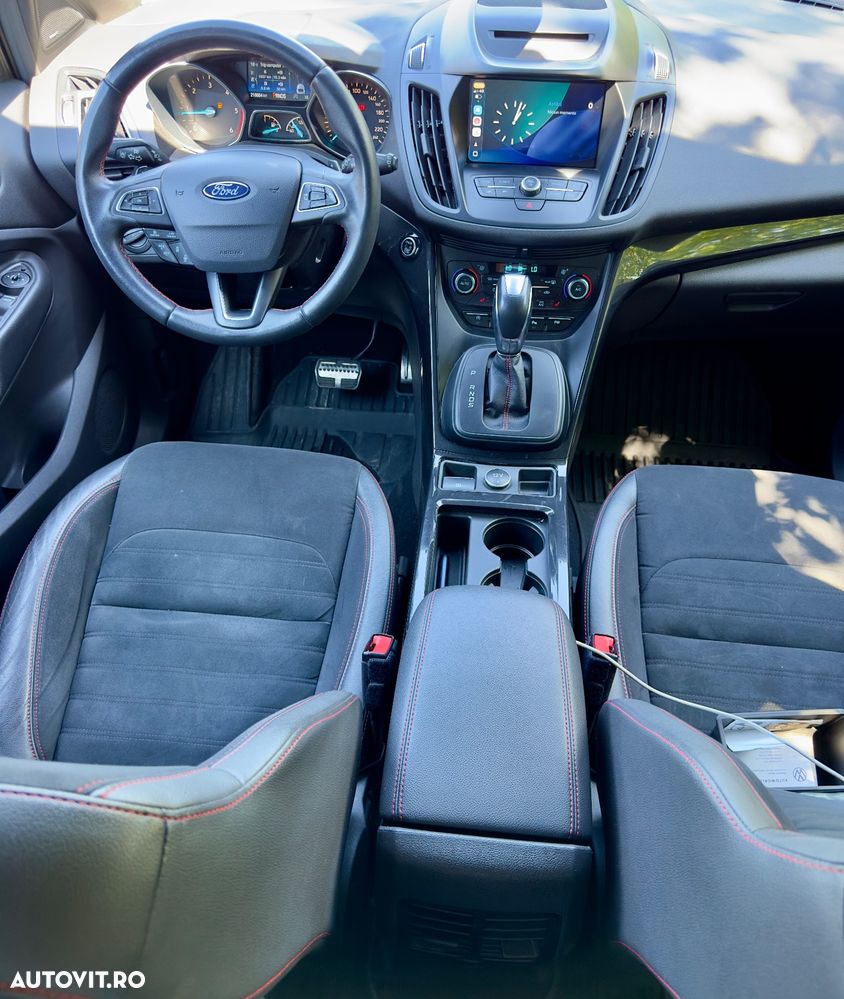 Ford Kuga 2.0 TDCi 4WD Powershift ST-Line - 8