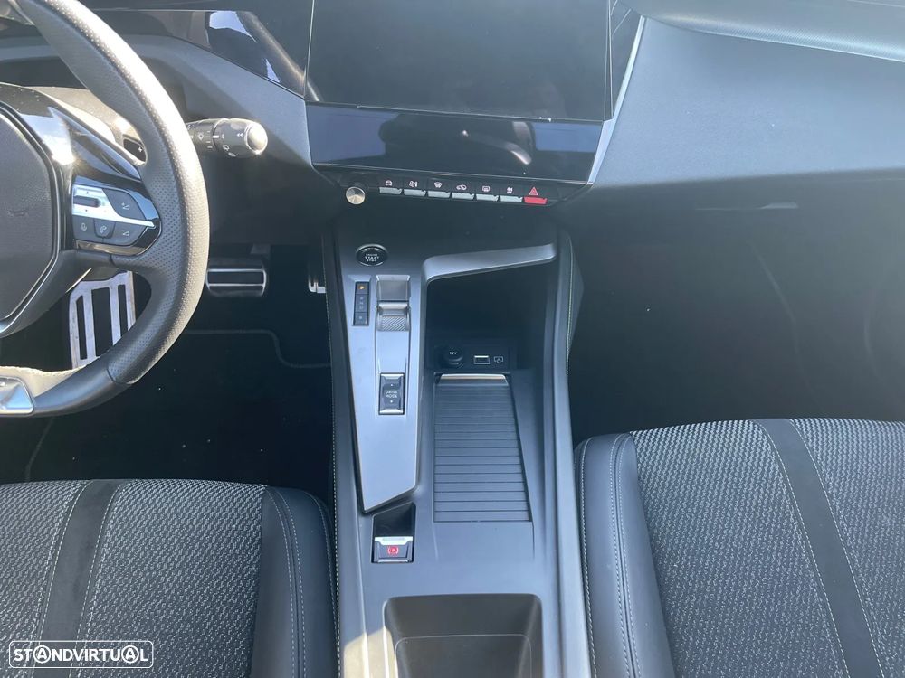 Peugeot 308 1.6 Hybrid GT e-EAT8 - 14