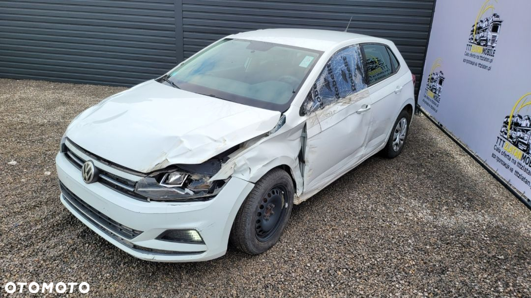 Volkswagen Polo - 13
