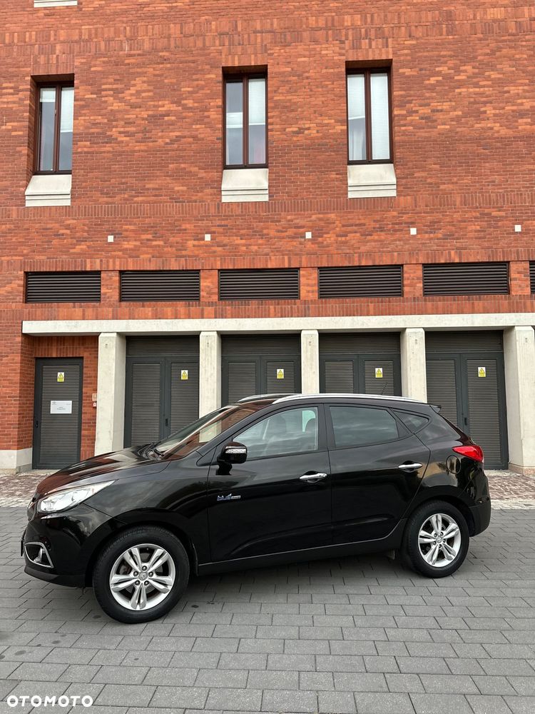 Hyundai ix35 1.6 2WD blue Trend - 17