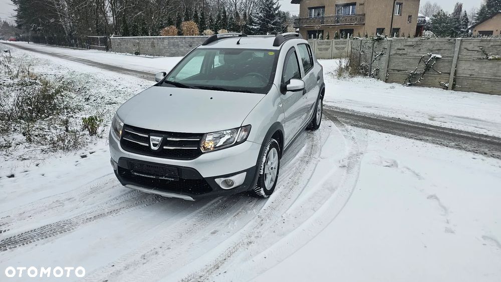 Dacia Sandero Stepway TCe 90 (S&S) Celebration - 2