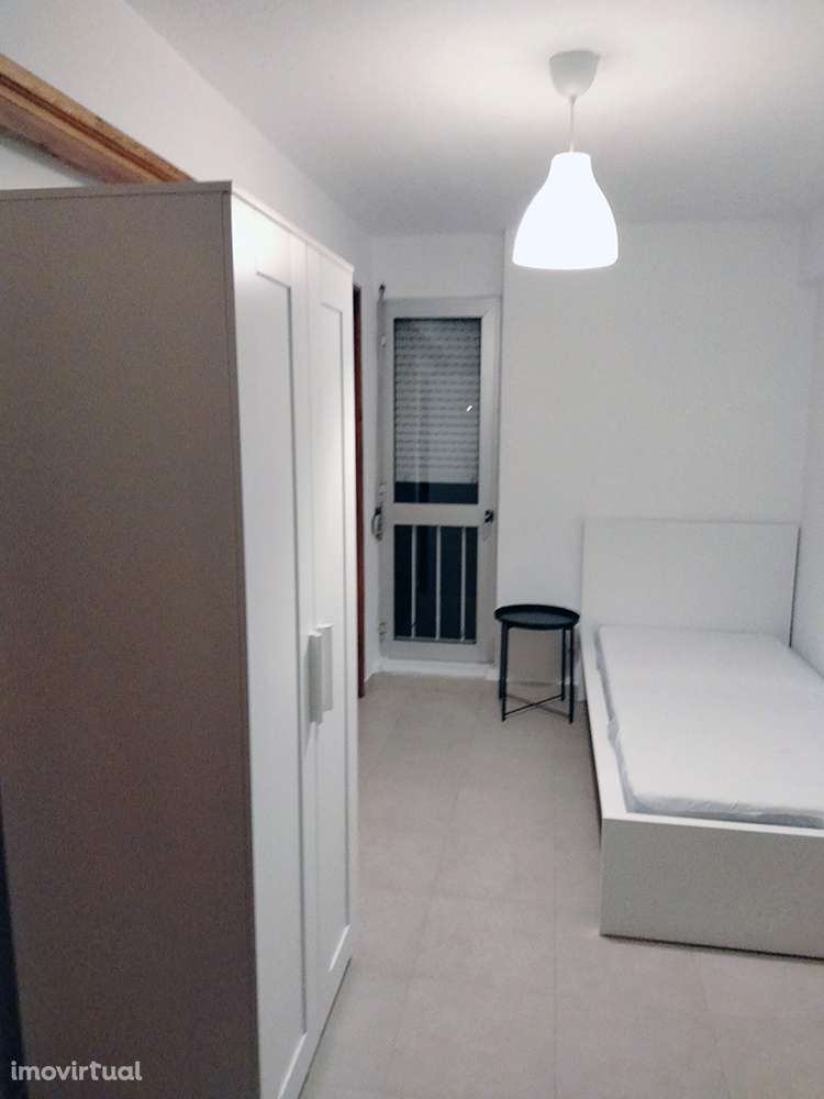 Quarto para arrendar perto do ISEL e RTP - Grande imagem: 5/6