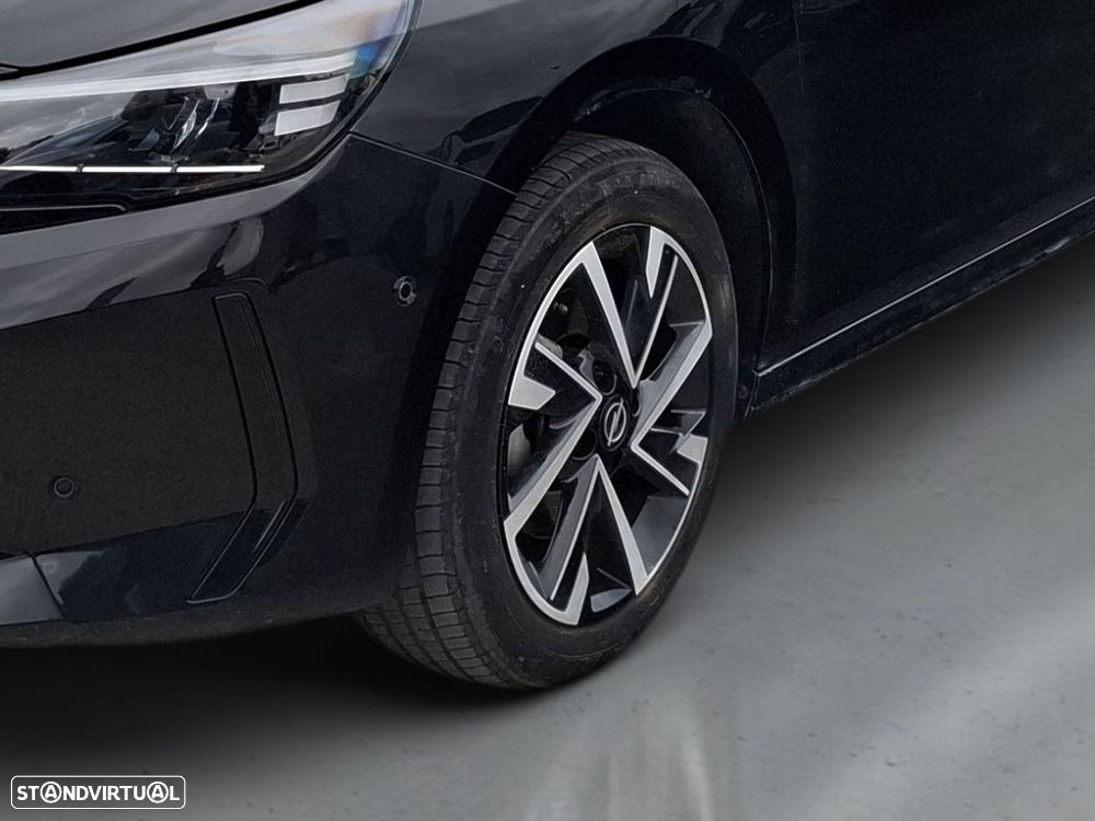 Opel Corsa 1.2 T GS - 4