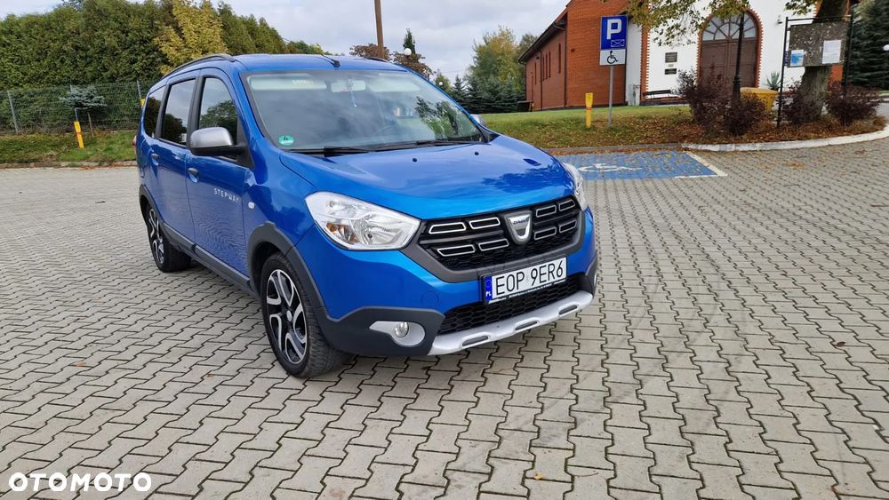 Dacia Lodgy TCe 115 Stepway - 3