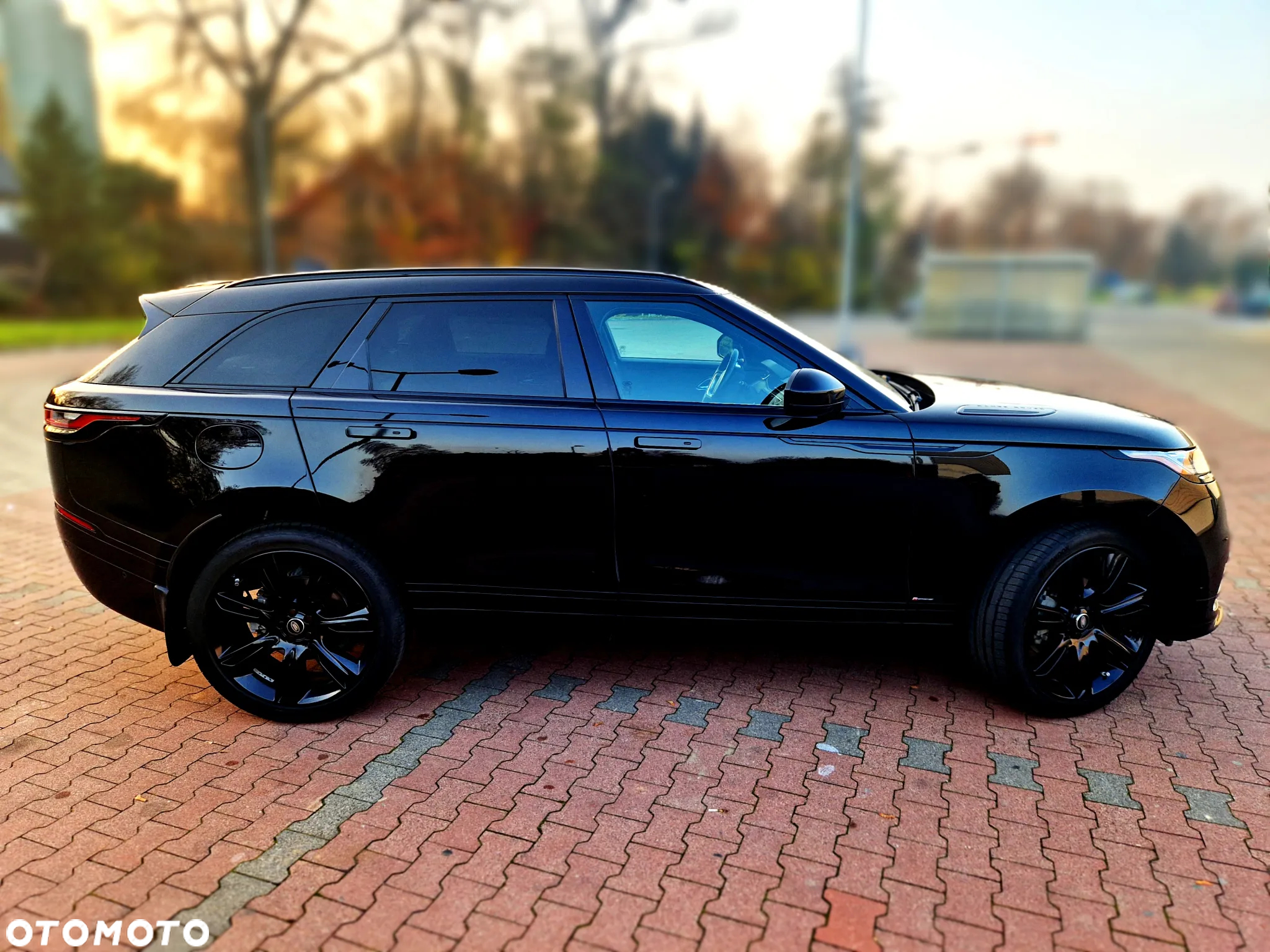 Land Rover Range Rover Velar 2.0 Si4 GPF R-Dynamic SE - 4