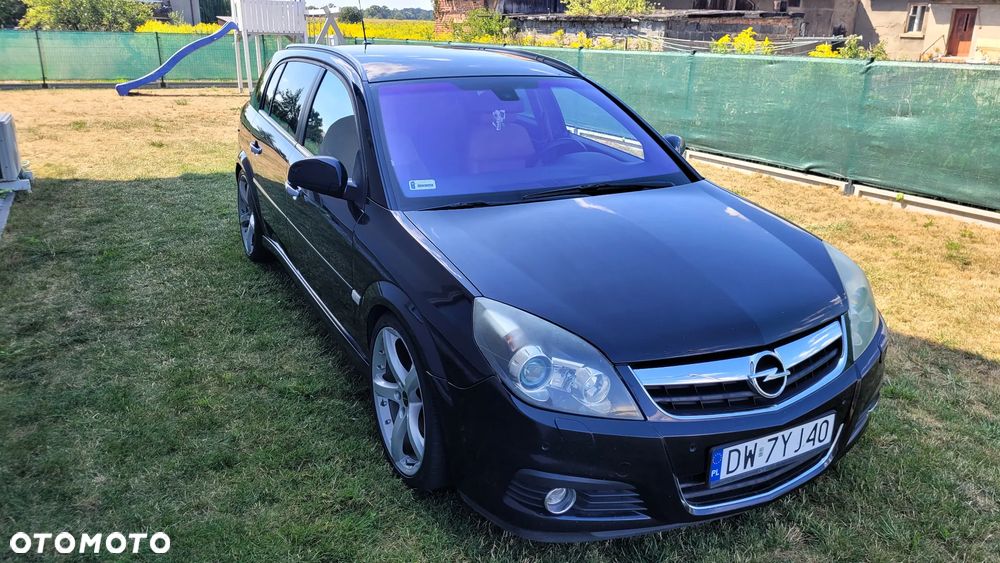 Opel Signum 1.9 CDTI Cosmo - 1
