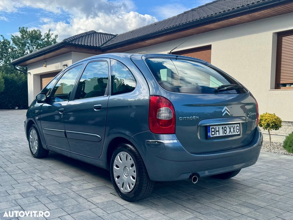 Citroën Xsara Picasso 1.6 HDi Confort - 9