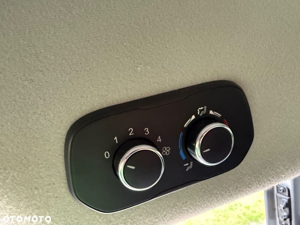 Ford Transit Custom Kombi 320 L2H2 Trend - 18