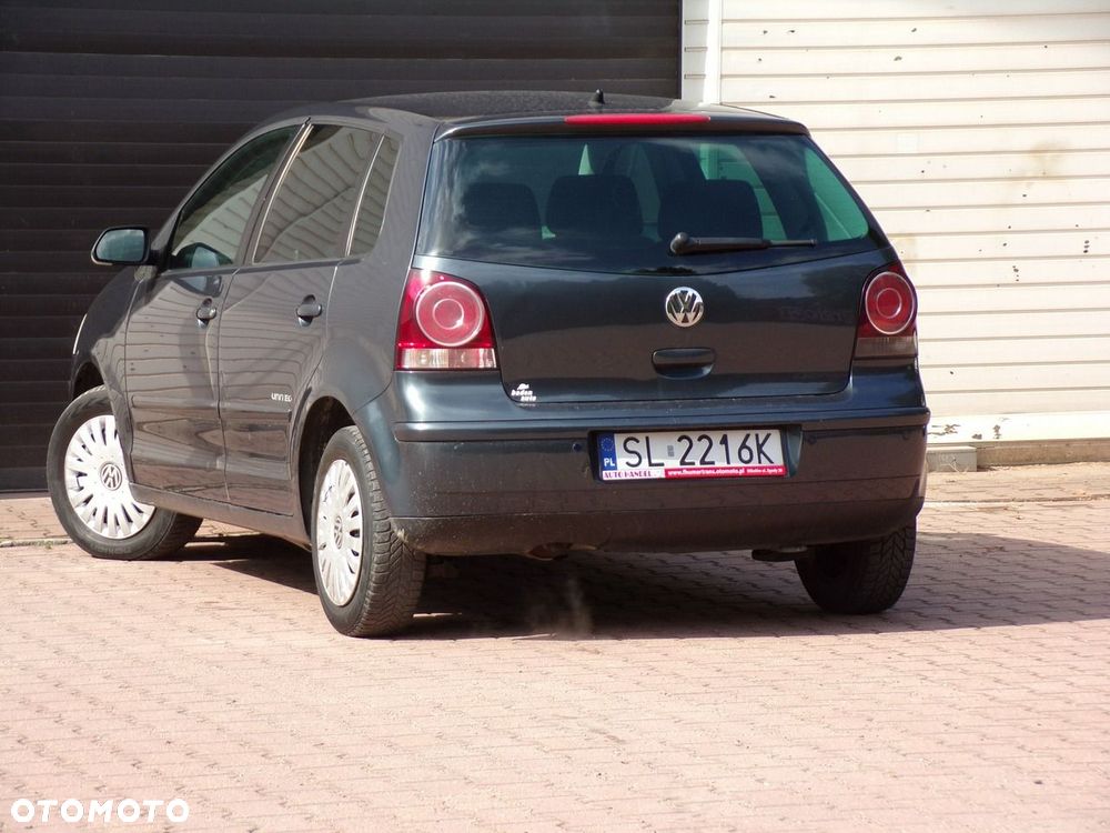 Volkswagen Polo - 14