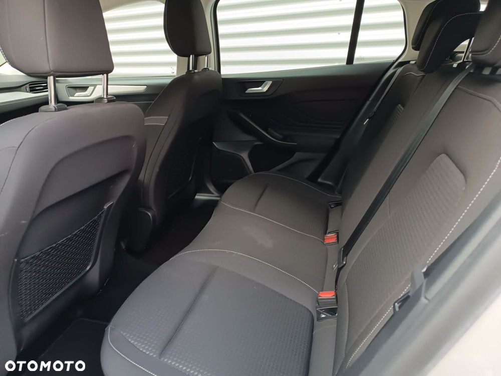 Ford Focus 1.5 EcoBlue Connected - 31