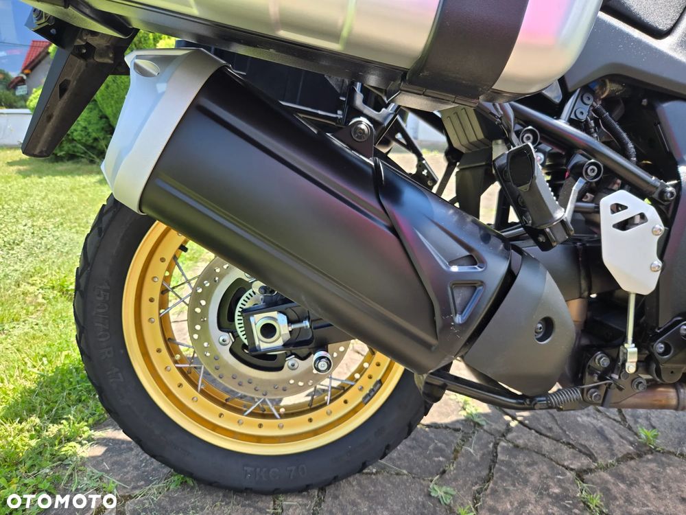 Suzuki V-STROM - 22
