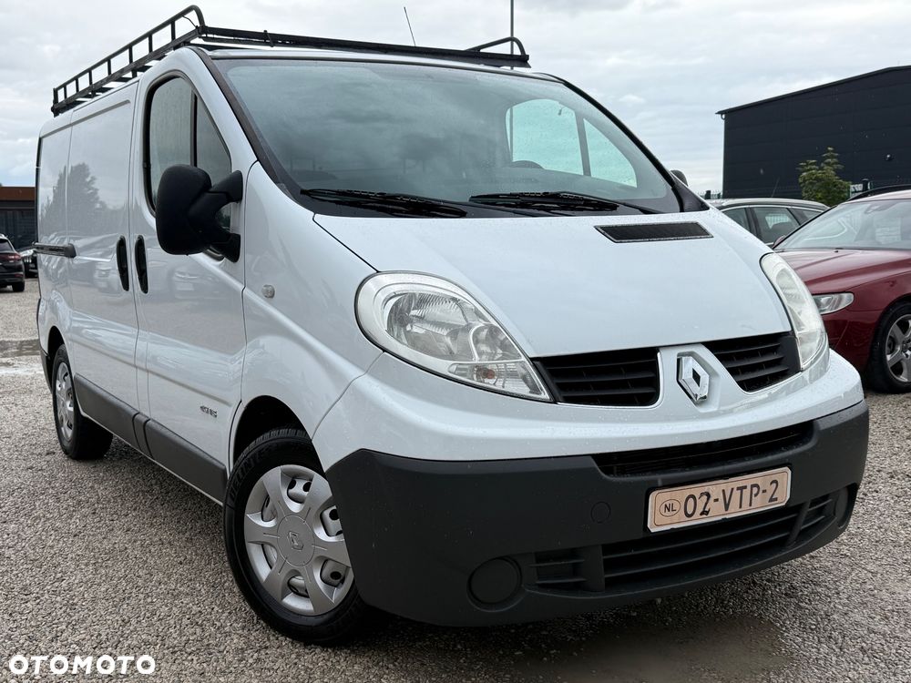 Renault Trafic - 18