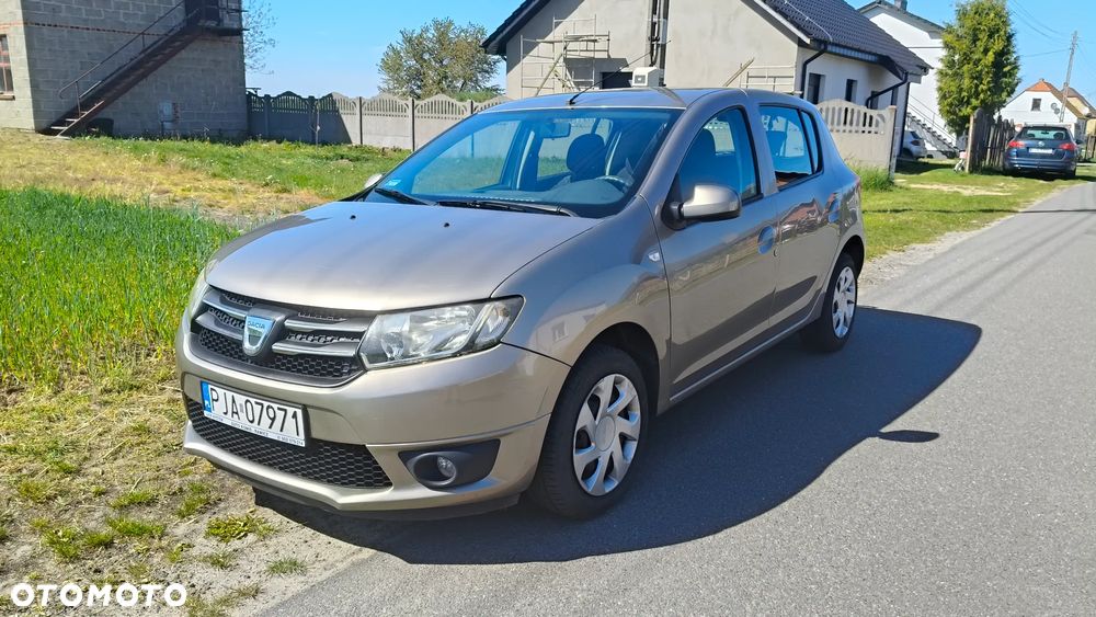 Dacia Sandero - 1