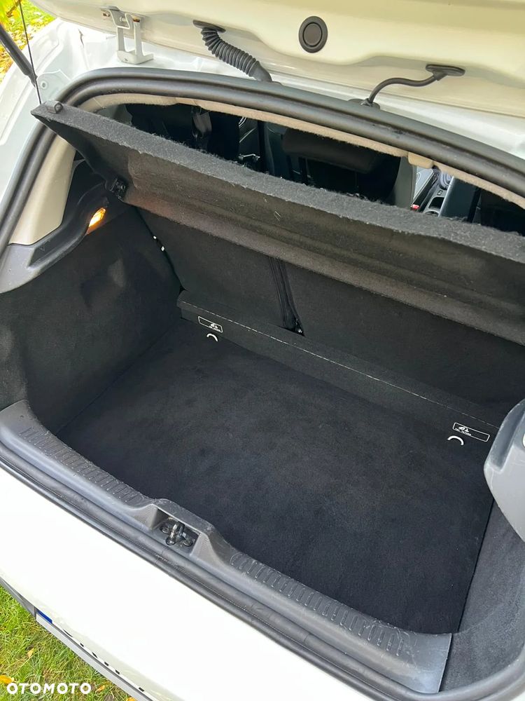 Renault Clio 1.5 dCi 75 Grandtour Expression - 20