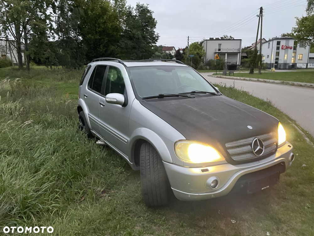 Mercedes-Benz ML 55 AMG - 2