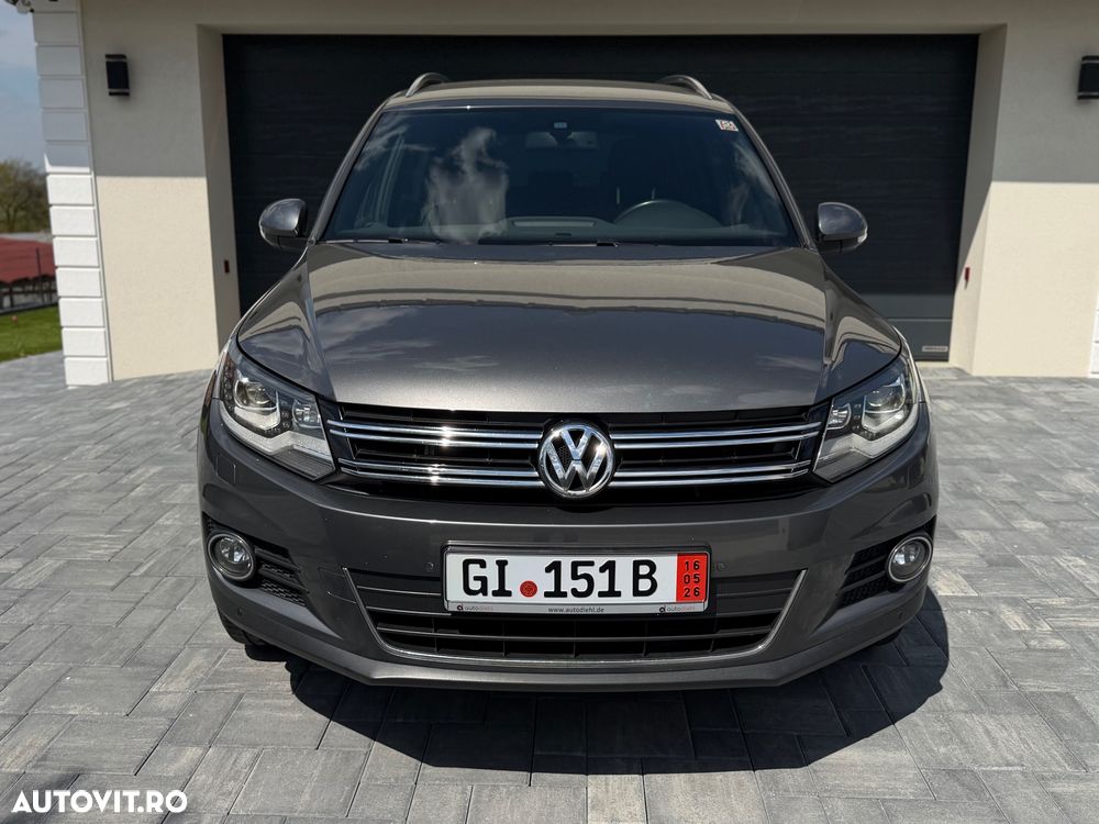 Volkswagen Tiguan 2.0 TDI 4Motion BMT Sport & Style - 11