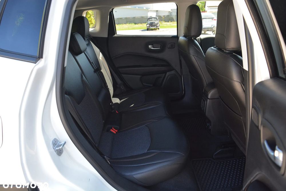 Jeep Compass 1.4 TMair Limited 4WD S&S - 14