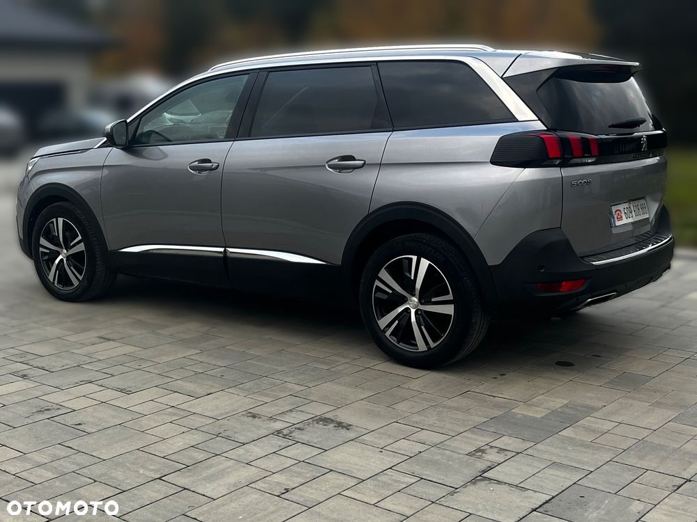 Peugeot 5008 - 6