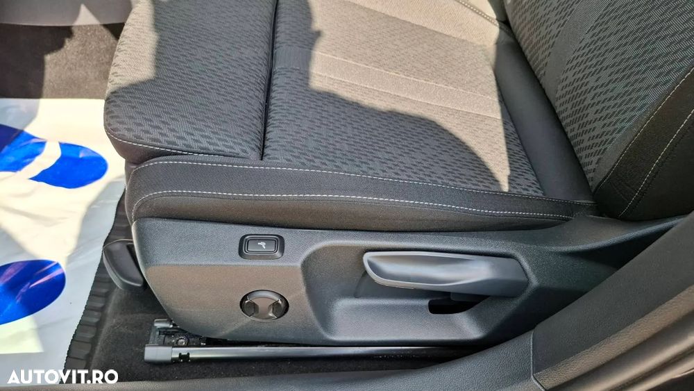 Skoda Octavia 2.0 TDI DSG 4X4 Style - 12