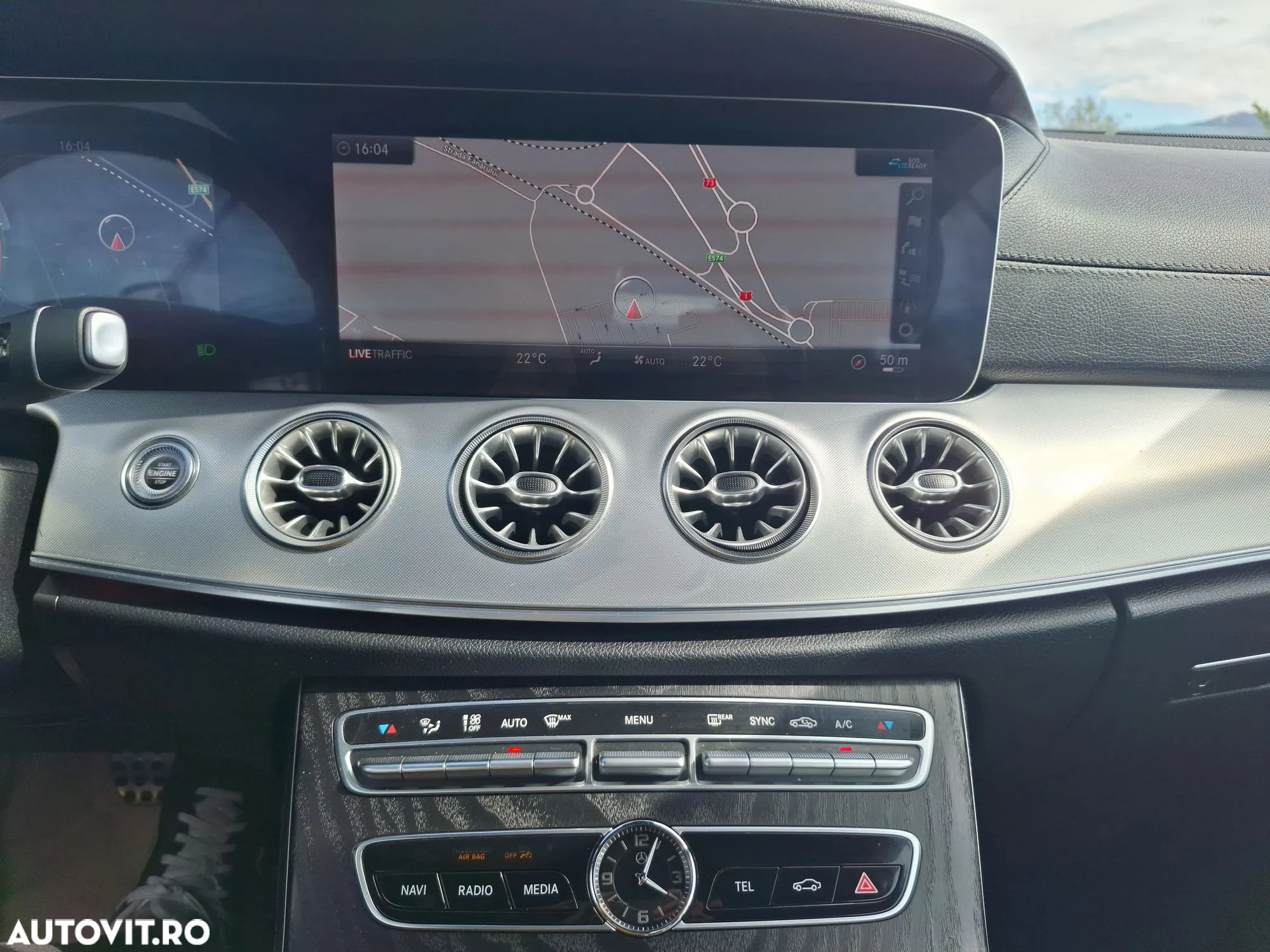 Mercedes-Benz E 220 d 4MATIC Coupe Aut. - 14