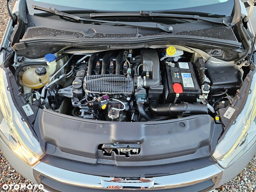 Peugeot 208 82 PureTech Style - 17