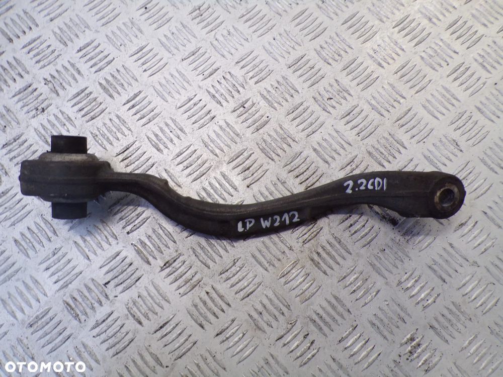 WAHACZ LEWY PRAWY PRZÓD MERCEDES W212 LIFT - 6