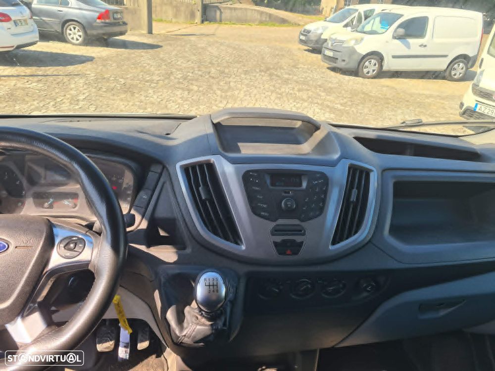 Ford Transit - 9