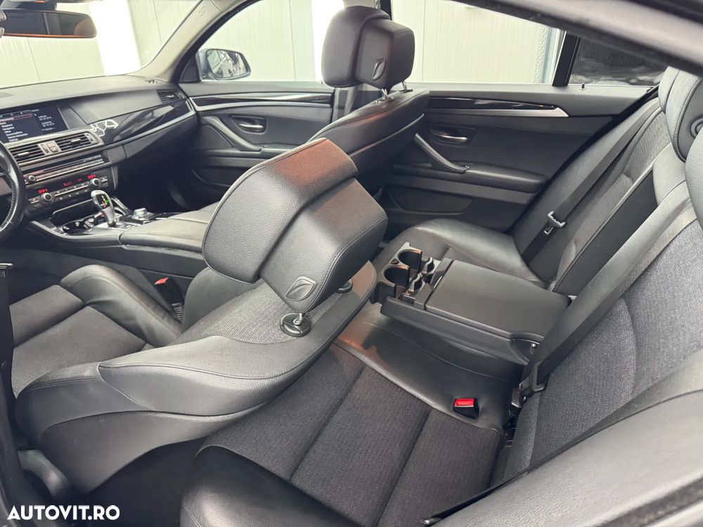 BMW Seria 5 520d Aut. - 7
