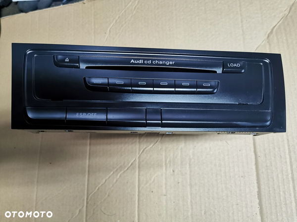 Zmieniarka czytnik CD Audi A4 B8 A5 8T 8T1035110C