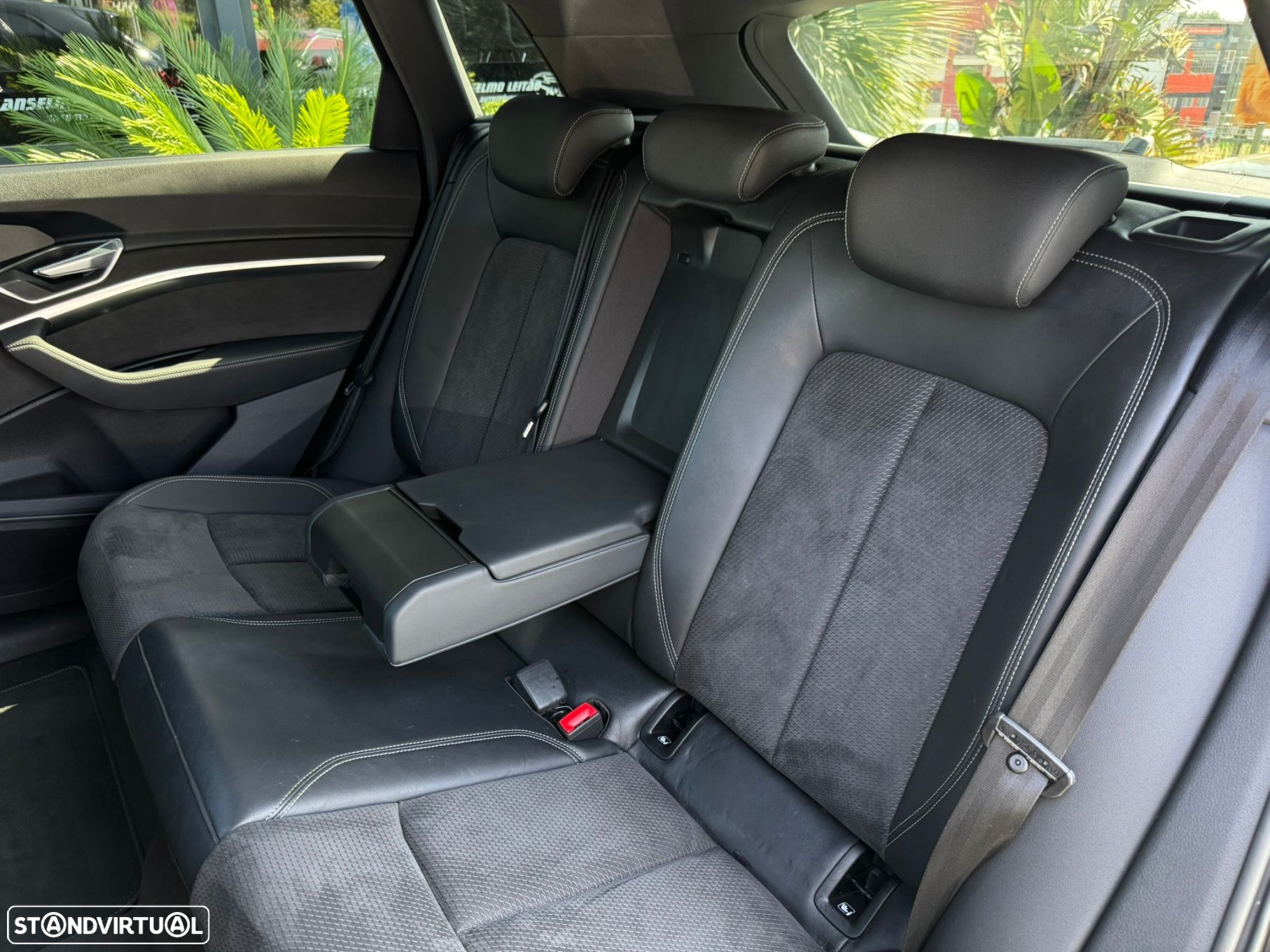 Audi e-tron 55 quattro S line - 22