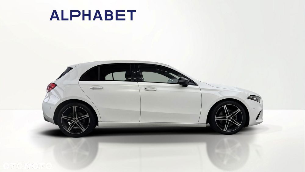Mercedes-Benz Klasa A 200 d Progressive 8G-DCT - 2