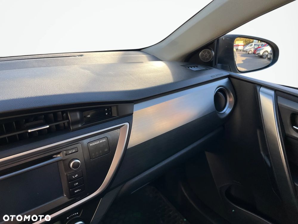 Toyota Auris 1.33 Dual-VVT-i Comfort - 12