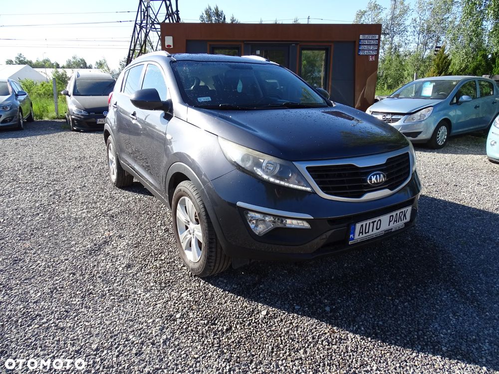 Kia Sportage 1.7 CRDI 2WD ISG Dream-Team Edition - 16