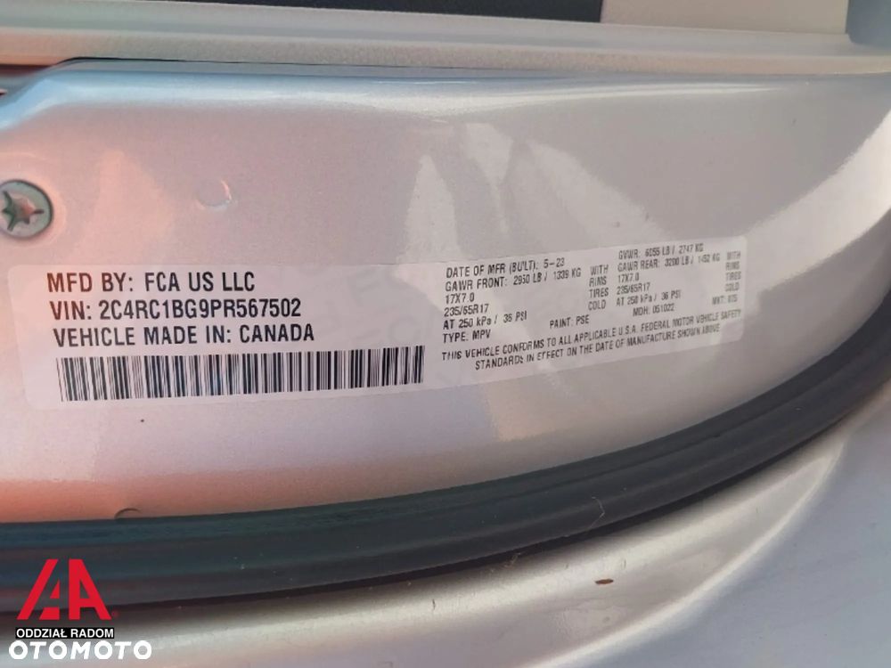 Chrysler Pacifica - 13