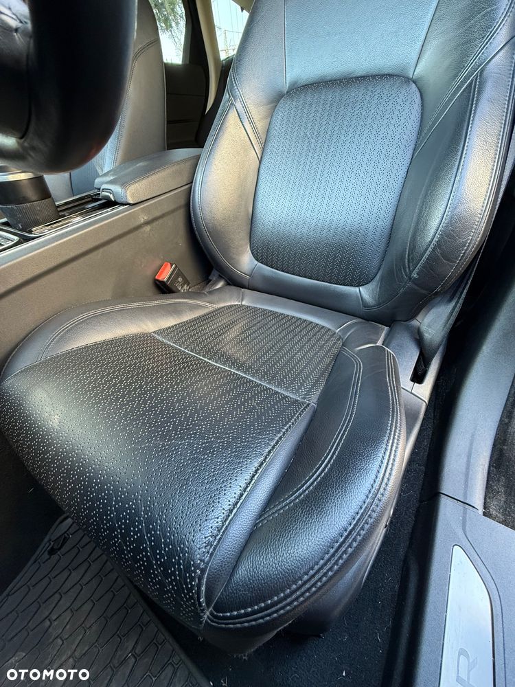 Jaguar XF 2.0 i4D AWD Portfolio - 15