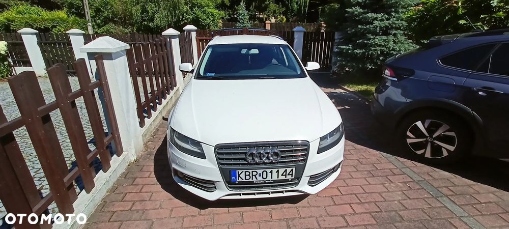 Audi A4 Avant 2.0 TDI DPF multitronic Ambiente - 25