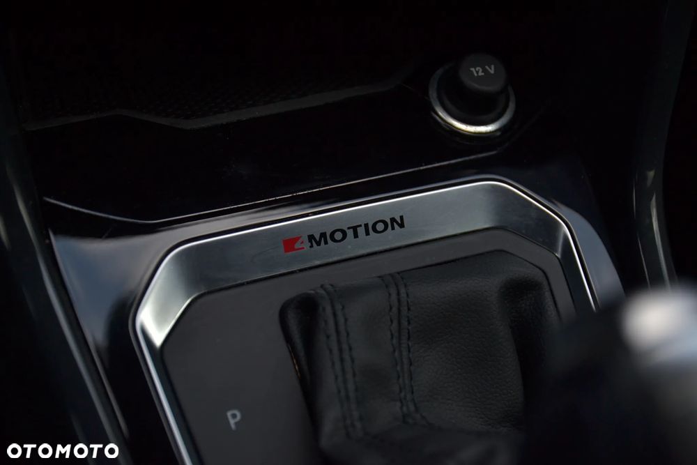 Volkswagen T-Roc 2.0 TSI 4Motion Advance DSG - 28