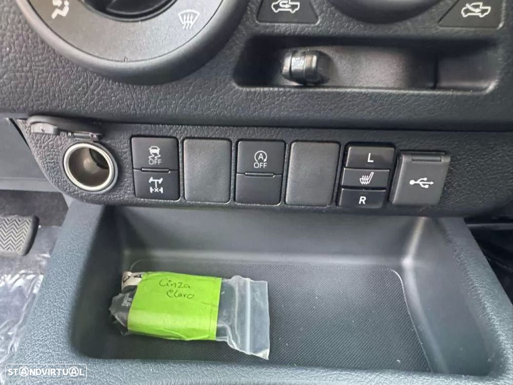 Toyota Hilux 4x4 Cabine Dupla Duty - 18