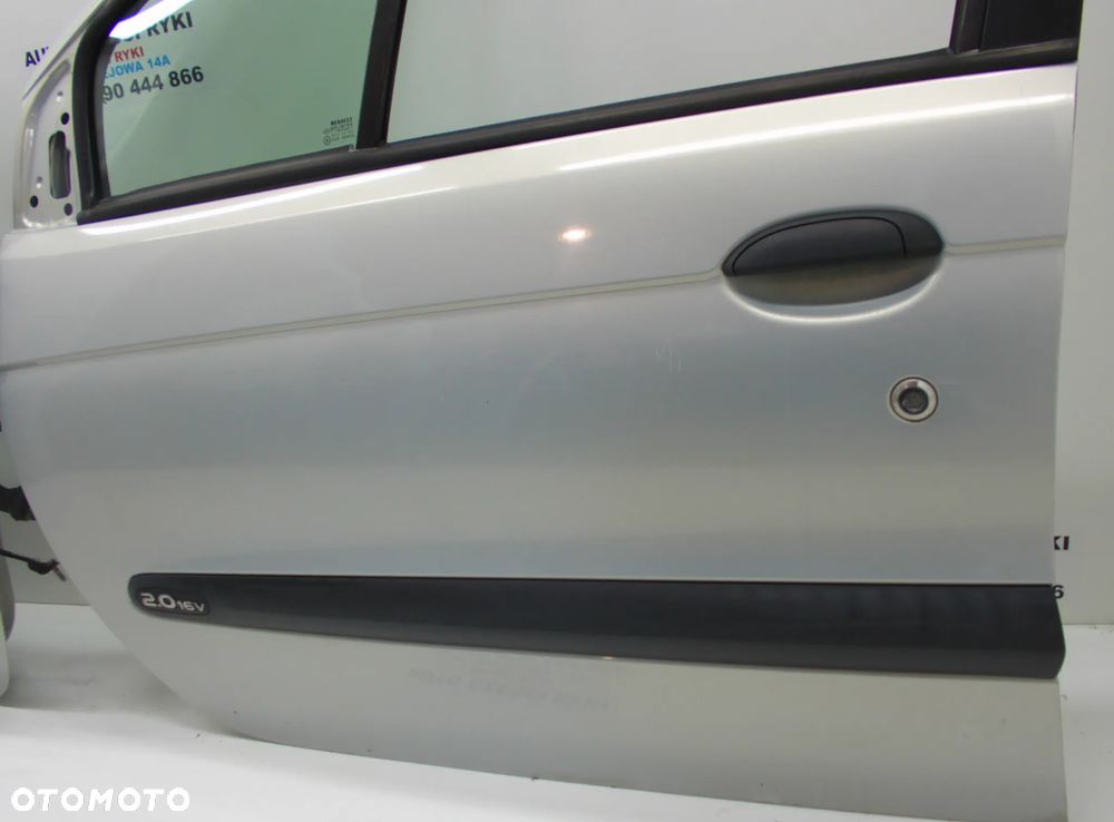 Renault Scenic Drzwi prawe lewe przód - 3
