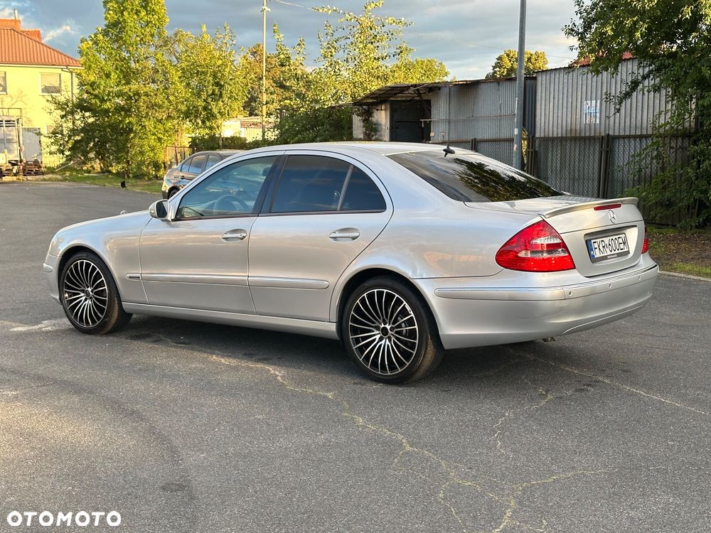 Mercedes-Benz Klasa E - 5