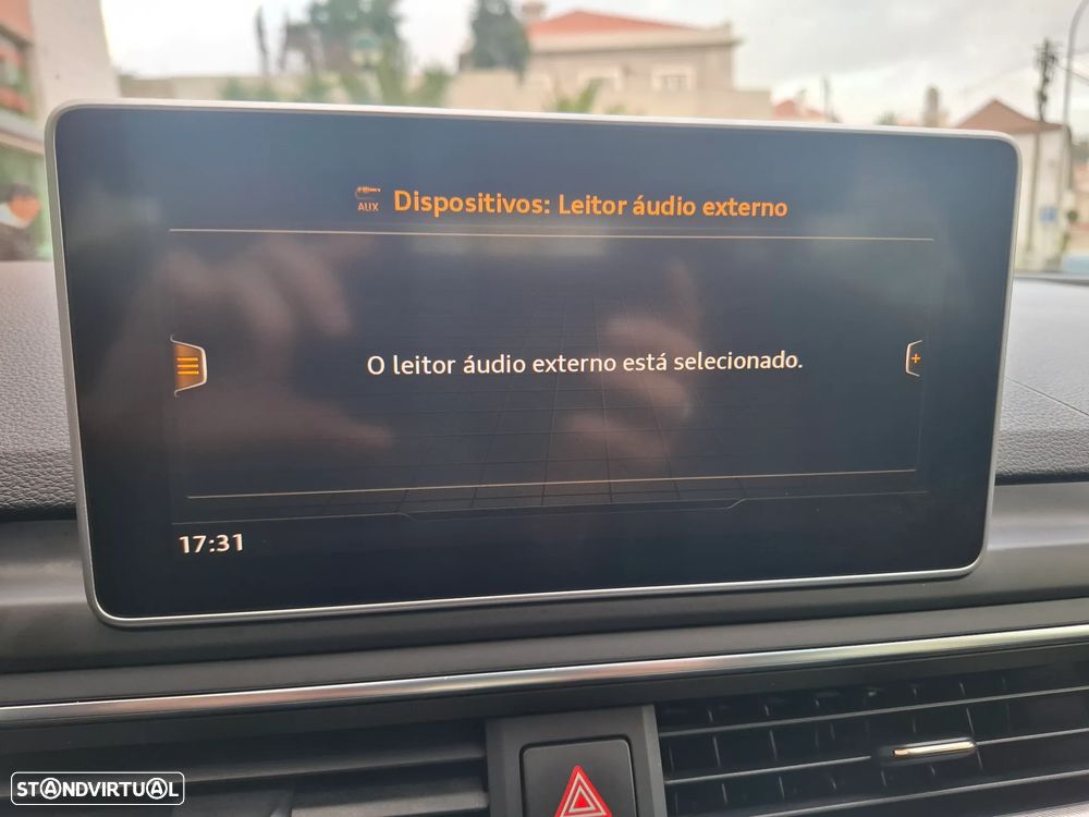 Audi A4 Avant 2.0 TDI S-line - 17