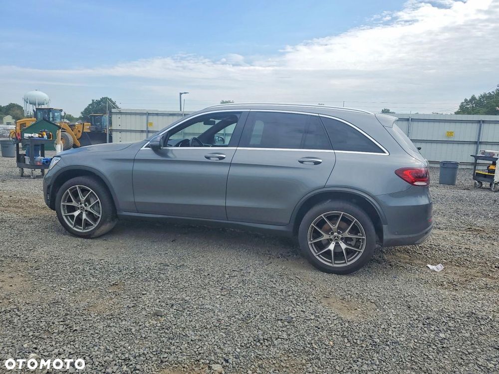 Mercedes-Benz GLC 300 4Matic 9G-TRONIC - 3