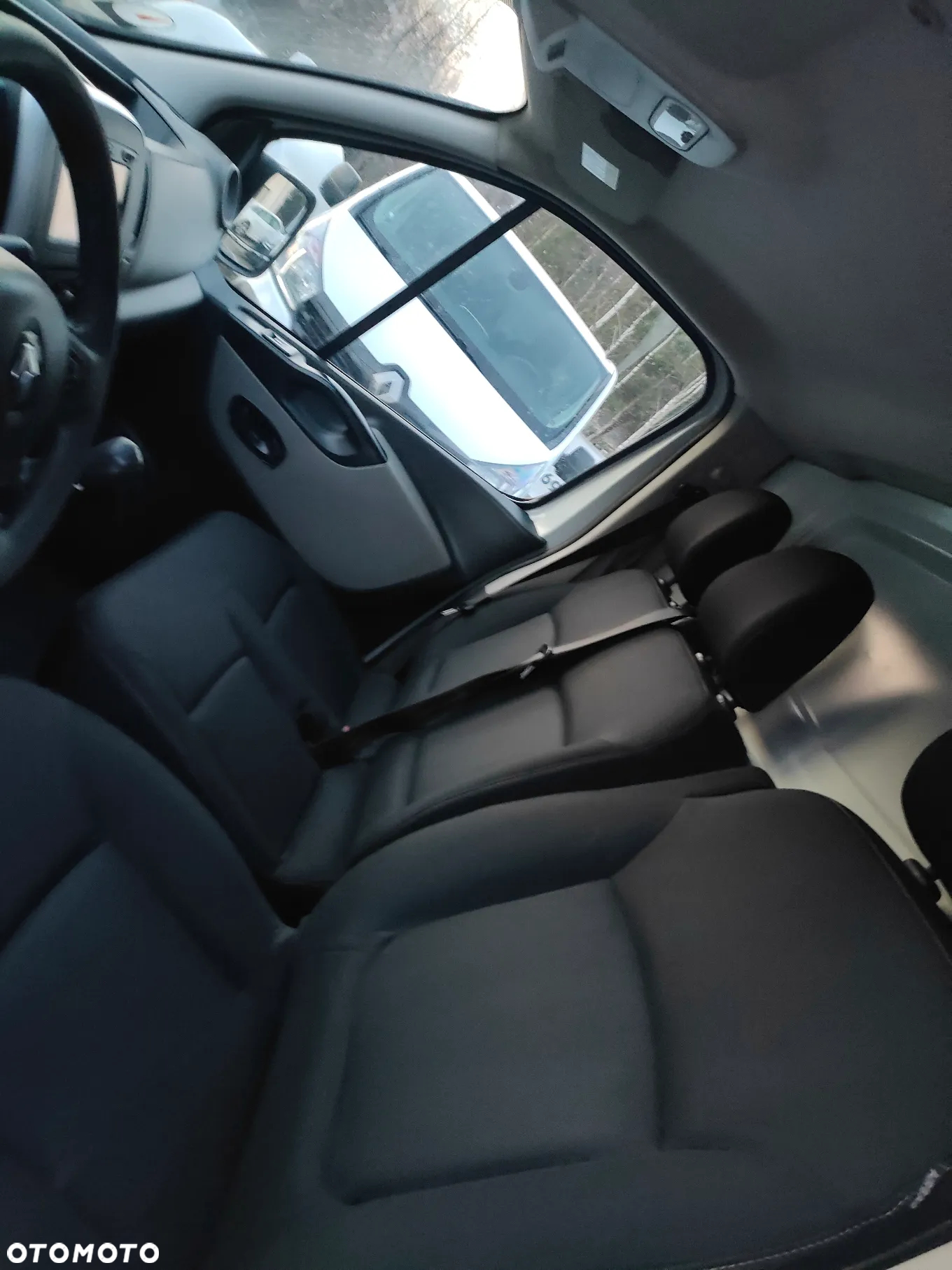 Renault TRAFIC 2017r 1,6 DCI 120 KM L1H1 EURO6 KLIMA - 19