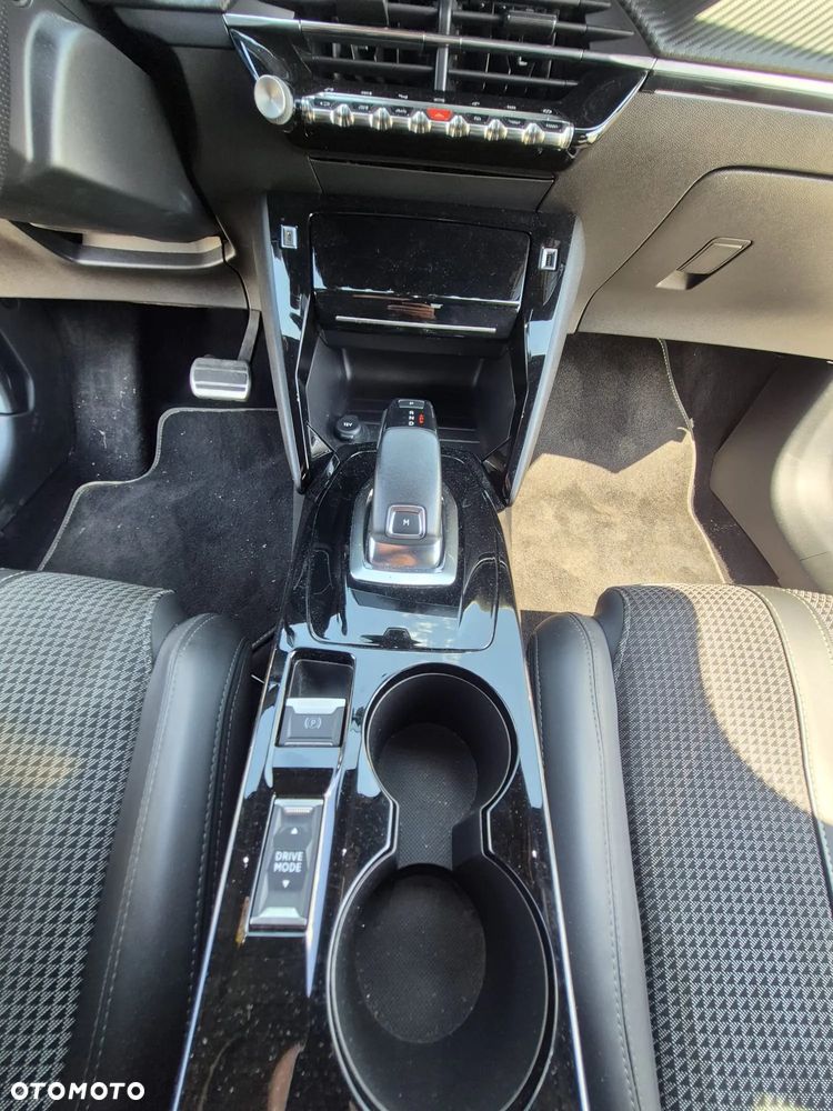 Peugeot 208 PureTech 130 EAT8 GT - 35
